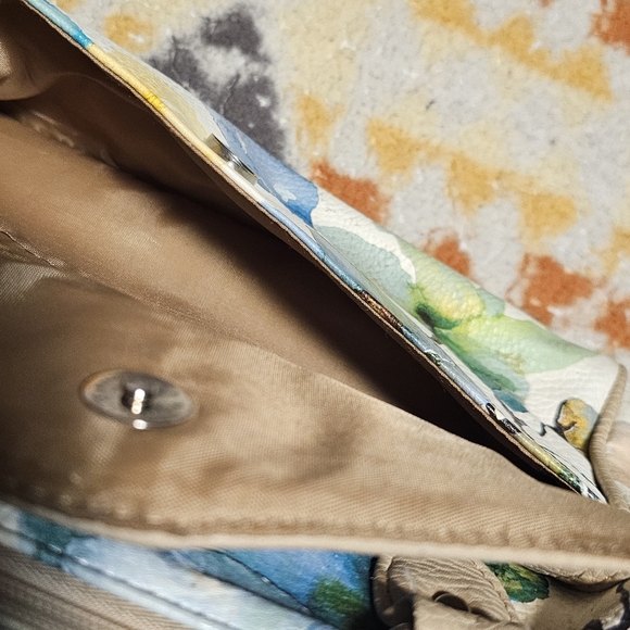 MultiSac bag with neutral background and floral print spring summer vacation - Picture 8 of 10